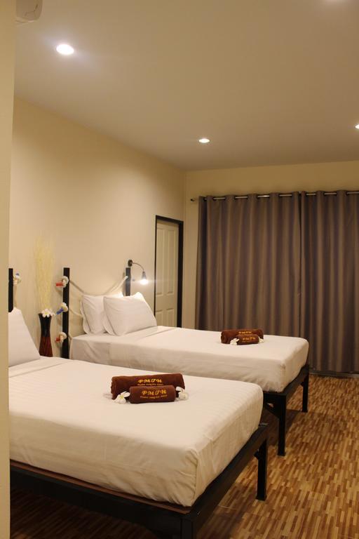 ภูเก็ต มวยไทย เฮาส์ Hotel ฉลอง ภายนอก รูปภาพ