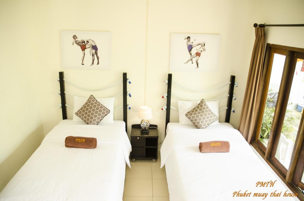 ภูเก็ต มวยไทย เฮาส์ Hotel ฉลอง ภายนอก รูปภาพ